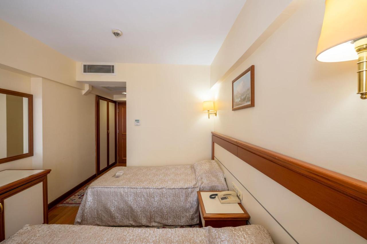 Hotel Erdal Стамбул Екстер'єр фото